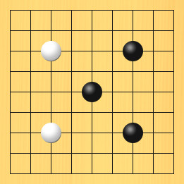 囲碁ルールと打ちかたを解説した対局例3の6手目から10手目までの図