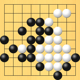 囲碁ルールと打ちかたを解説した対局例6の41手目から45手目までの図