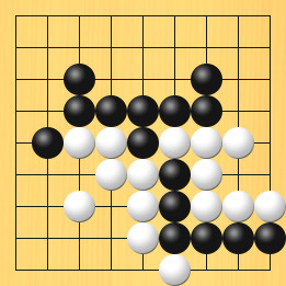 囲碁ルールと打ちかたを解説した対局例7の26手目から30手目までの図