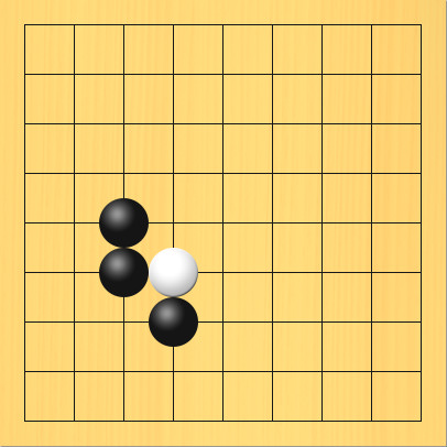 シチョウになる前の形。盤面図、白4の6。黒4の7、黒3の6、黒3の5