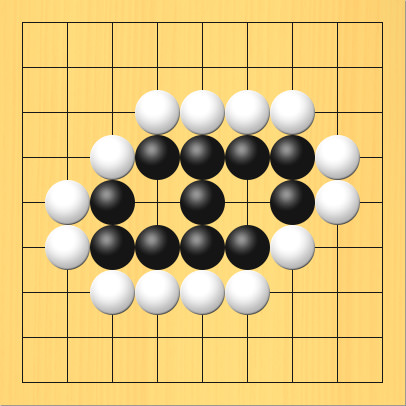 生きる形、その2。盤面図、黒4の4、黒5の4、黒6の4、黒7の4、黒7の5、黒6の6、黒5の6、黒4の6、黒3の6、黒3の5、黒5の5。白4の3、白5の3、白6の3、白7の3、白8の4、白8の5、白7の6、白6の7、白5の7、白4の7、白3の7、白2の6、白2の5、白3の4